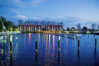 Lagunenstadt Marinapark Ueckermünde