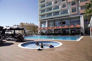 Marina Hotel & Suites