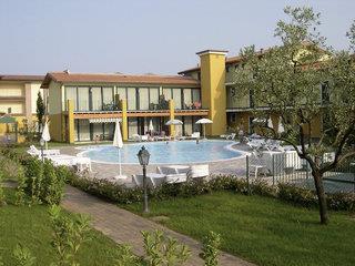 Le Terrazze Sul Lago Residence Hotel