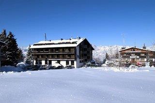 Dolomiti Chalet Family Hotel